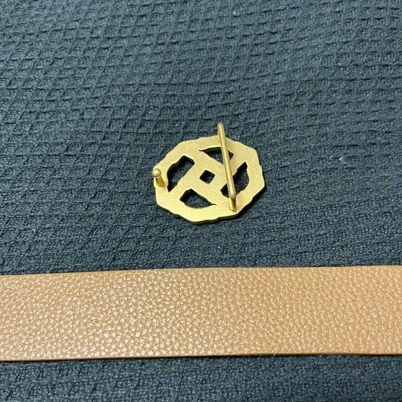 J. McLaughlin Reversible Brown Belt with Gold Buckle - Picture 9 of 12
